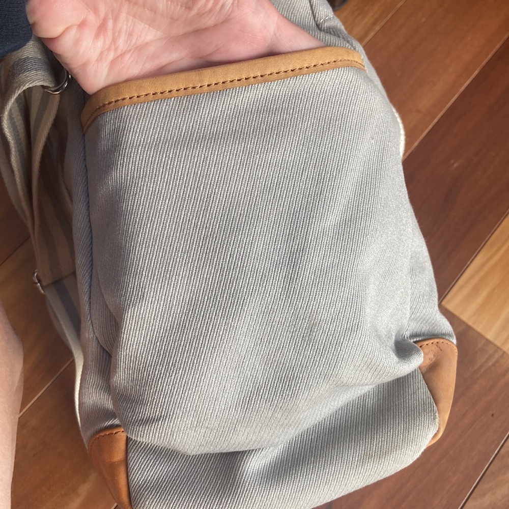 ⛔️DONATED⛔️ Pottery Barn Kids Classic Diaper Bag Gray Unisex - Picture 11 of 16